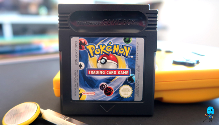 how to change the battery of a game boy game without soldering